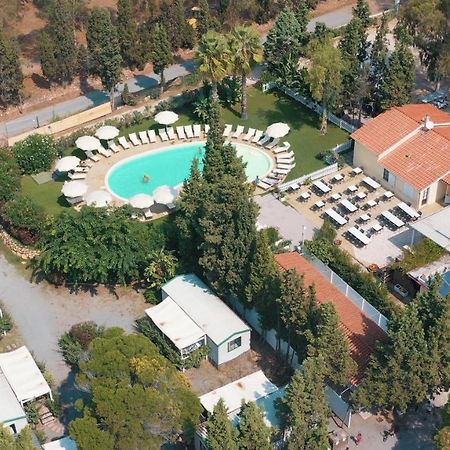 Camping Village Flumendosa 산타마르게리타디풀라 외부 사진