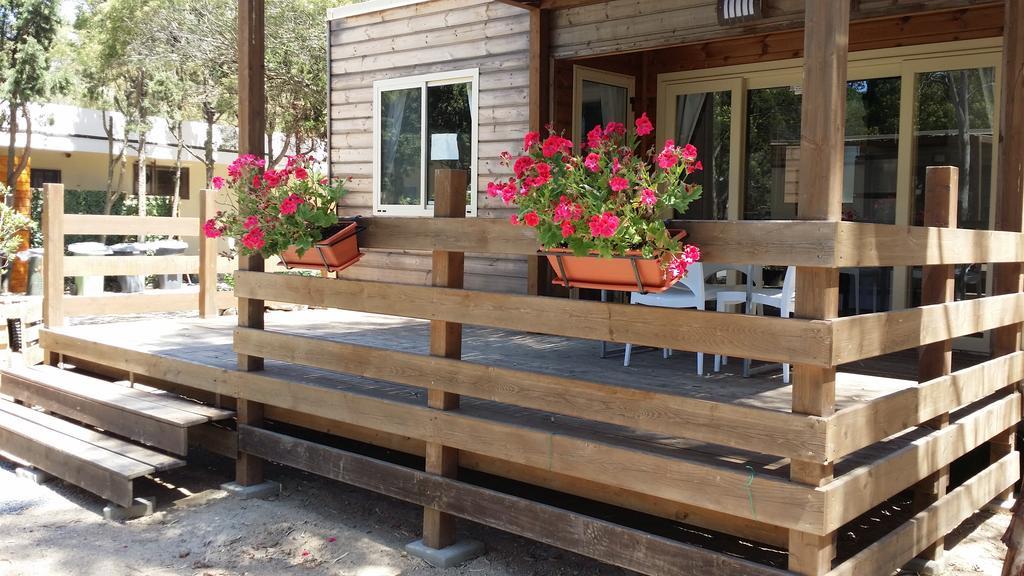 Camping Village Flumendosa 산타마르게리타디풀라 외부 사진